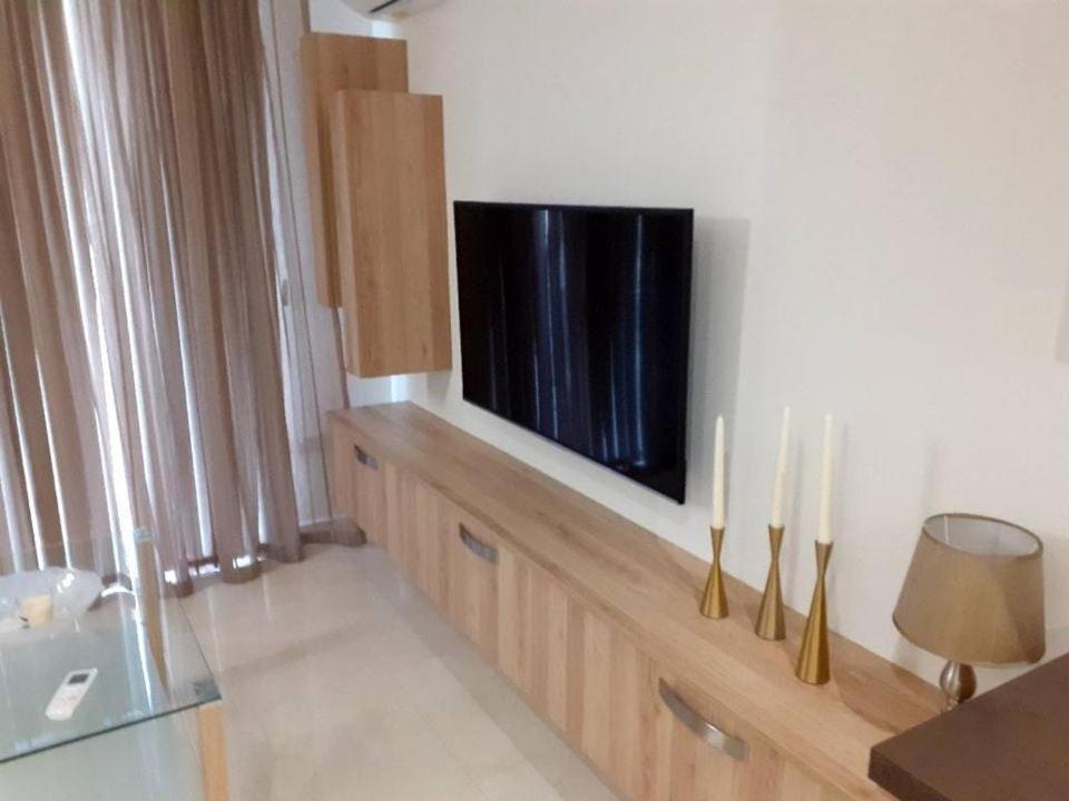 Beautiful, Sea View 2 Bedrooms Apartment, Marsalforn, Gozo 외부 사진